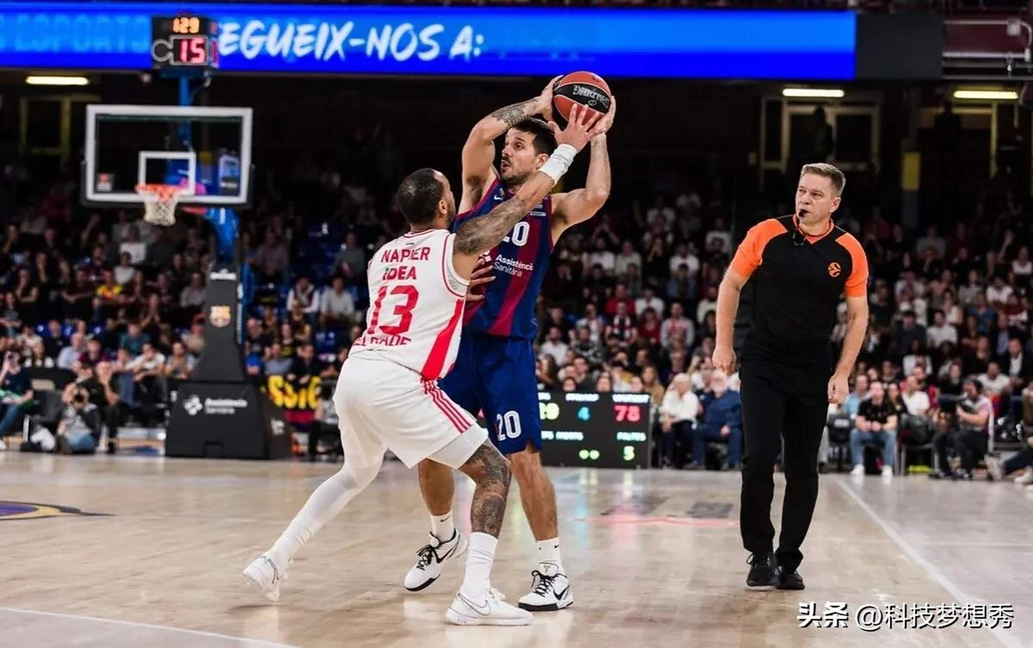 弗里克：也许亚马尔90%的过人都以被犯规告终，但他不会放弃（弗里克：亚马尔过人九成都被犯规，但他依然不放弃）