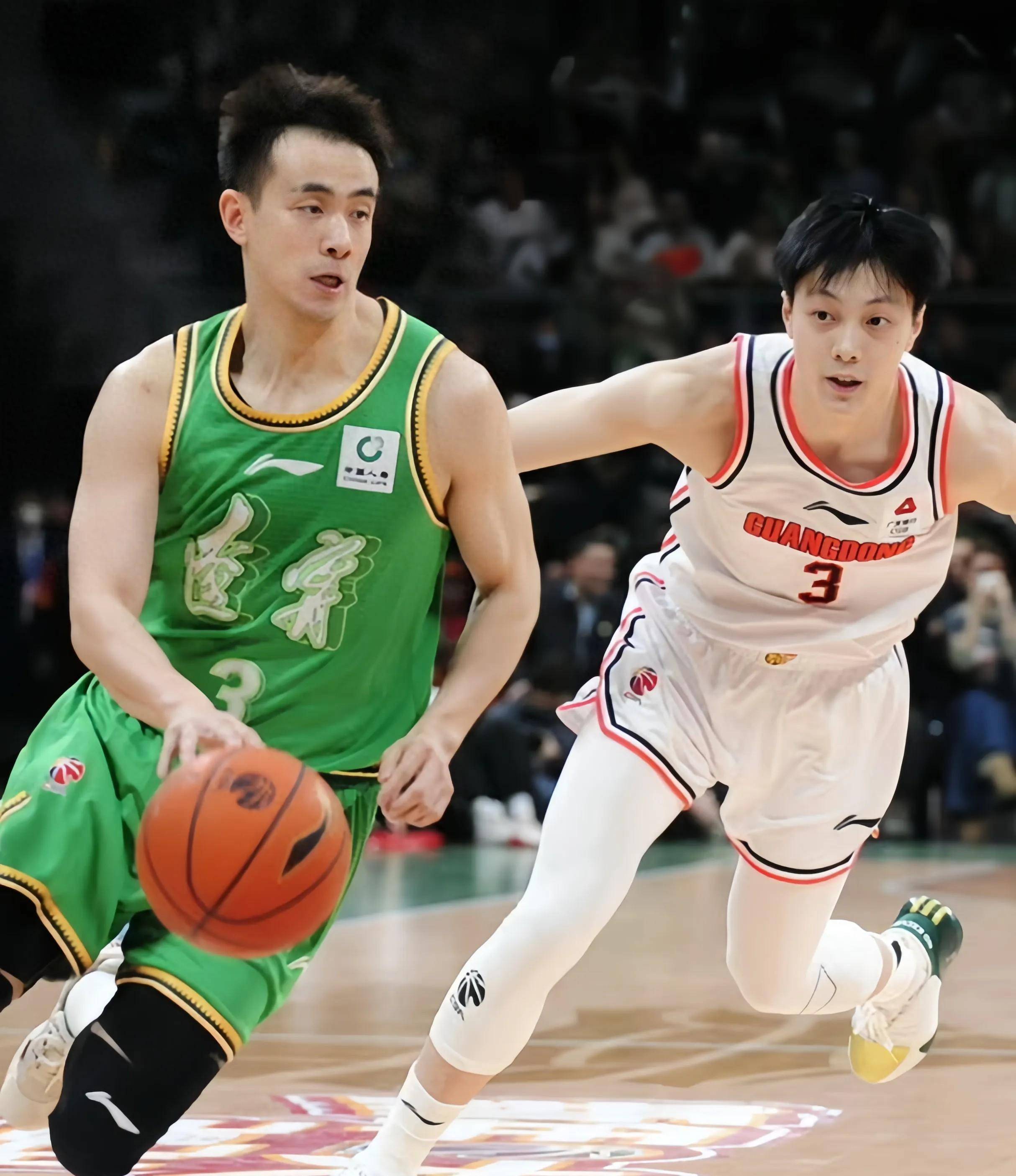 NBA常规赛战报：快船客场险胜雷霆,（NBA常规赛快讯：快船客场险胜雷霆）